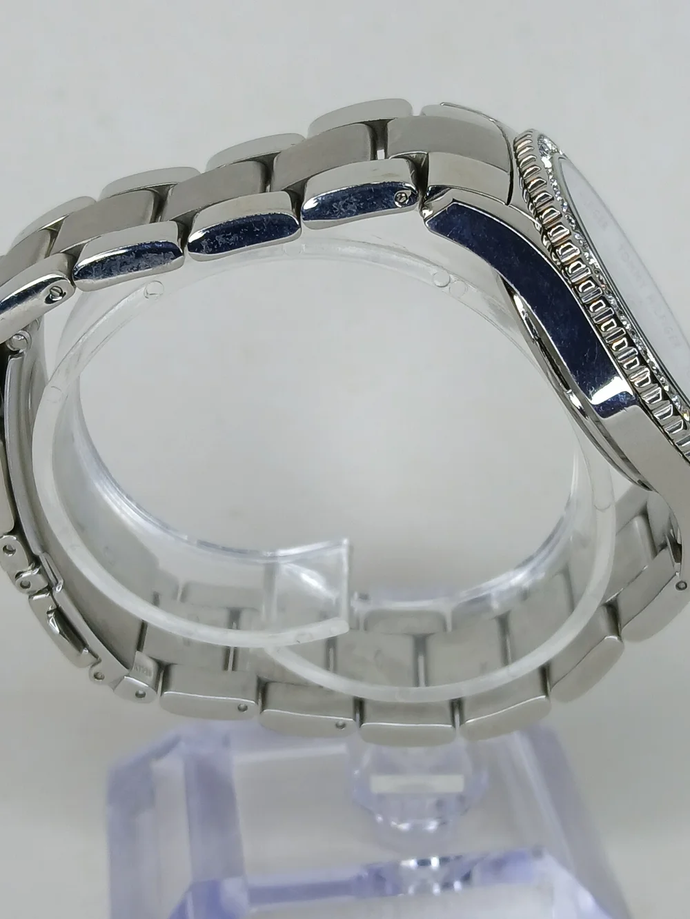 Tommy Hilfiger F80260 Women Watch Crystal Bezel Blue Dial Stainless Quartz